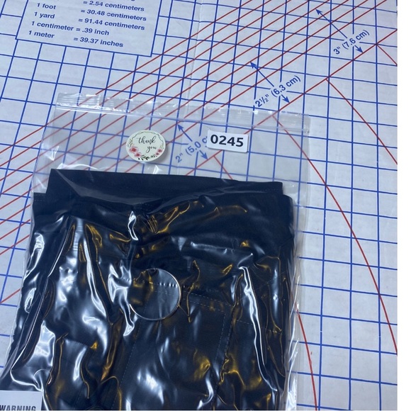 Carmar Denim Skirt US 8 Black Mini Pockets Silver Rings Elastic Drawstring Waist - Picture 10 of 10